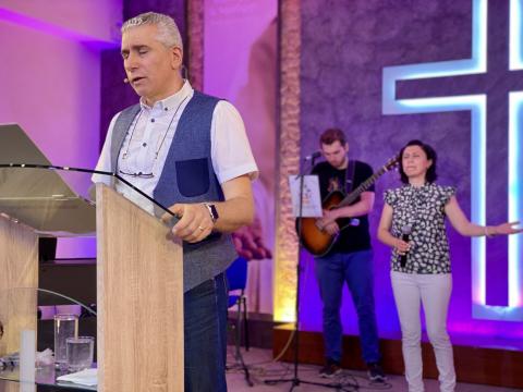 Healing Service in Abovyan